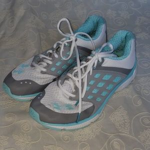 Under Armour Tennis Shoes